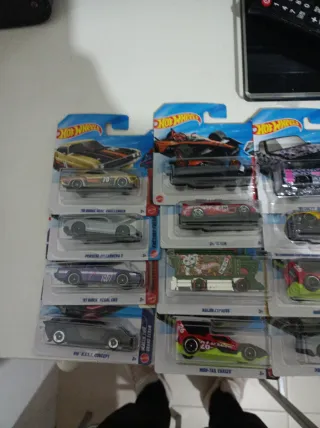 Hotwheels Lote 2026 Caja A y B