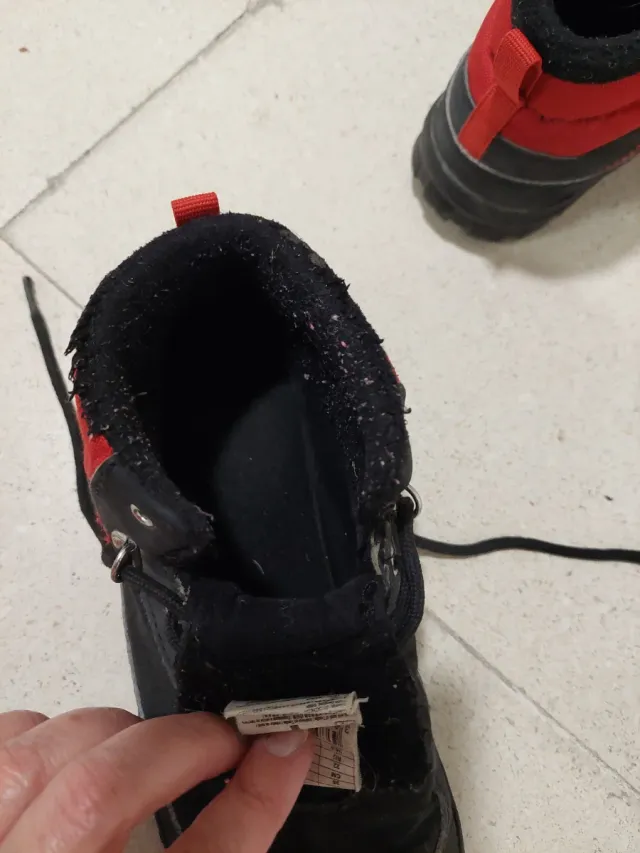 Botas de montaña Quechua T35