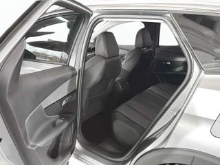 Peugeot 3008 225 e-EAT8 Allure