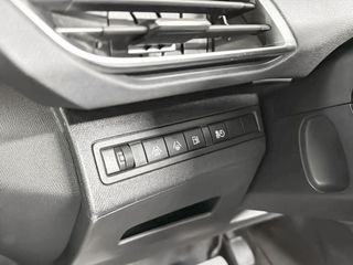 Peugeot 3008 225 e-EAT8 Allure