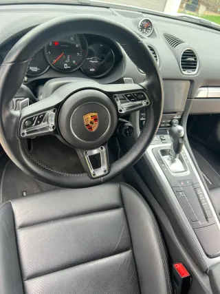 Porsche 718 Cayman 2019