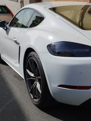 Porsche 718 Cayman 2019