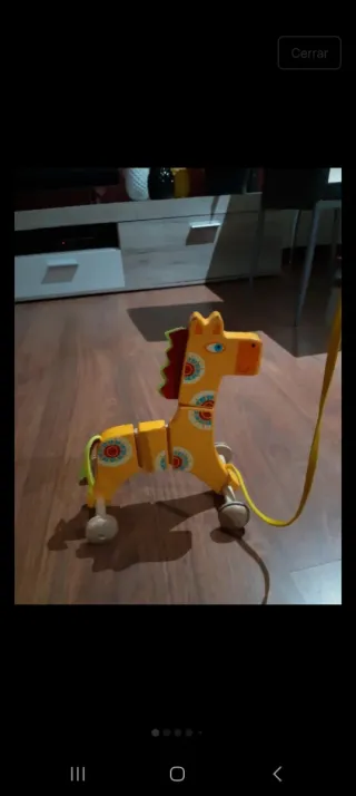 Caballo de madera para arastrar