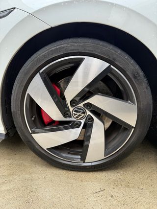 Llantas Originales GTI MK8 (Juego 4) 550negociable