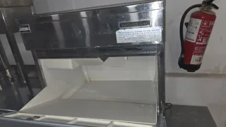 Máquina de hielo cubitos