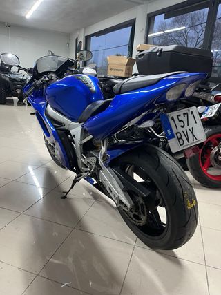 Yamaha R6
