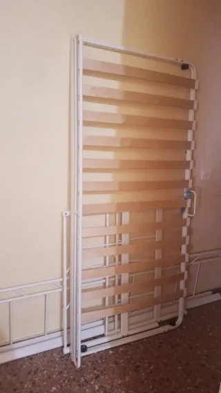 Cama individual aluminio blanca con somier