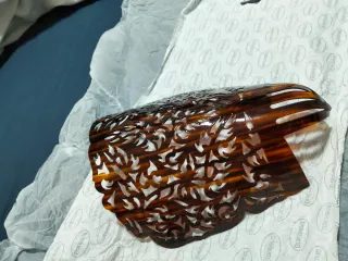 Peineta Mantilla Carey Marrón