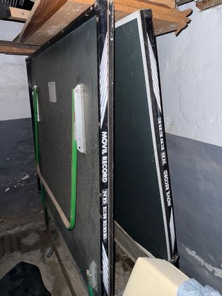 Mesa de Ping Pong Plegable en persona