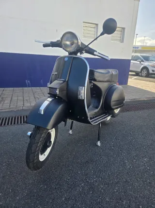 Vespa PX IRIS 200CC Scooter