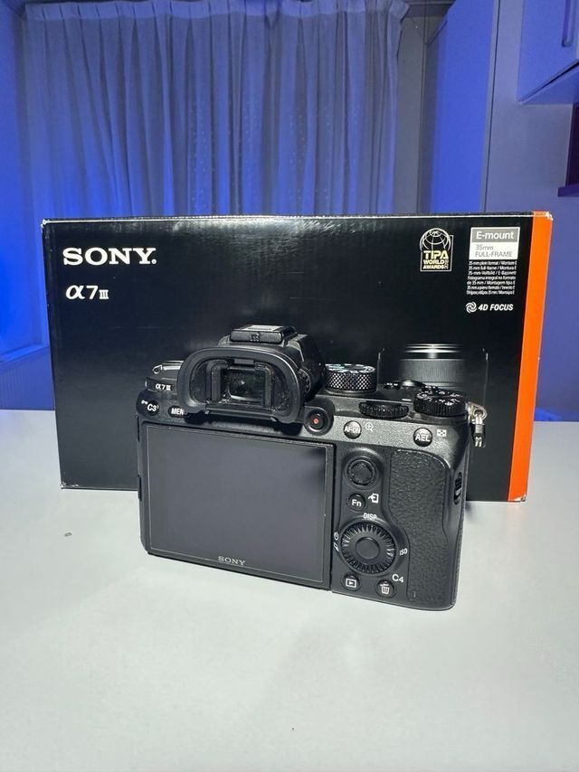 Sony A7 III 38k
