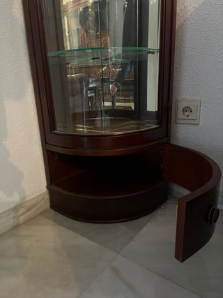 Vitrina de madera maciza