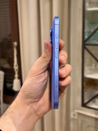 iPhone 16 128GB Azul impecable