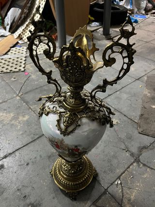 Jarrón Francés Metal y Porcelana