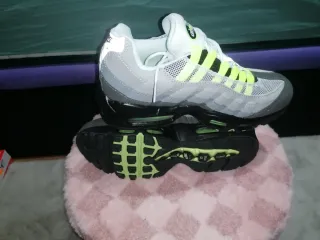 Deportivas Nike 95