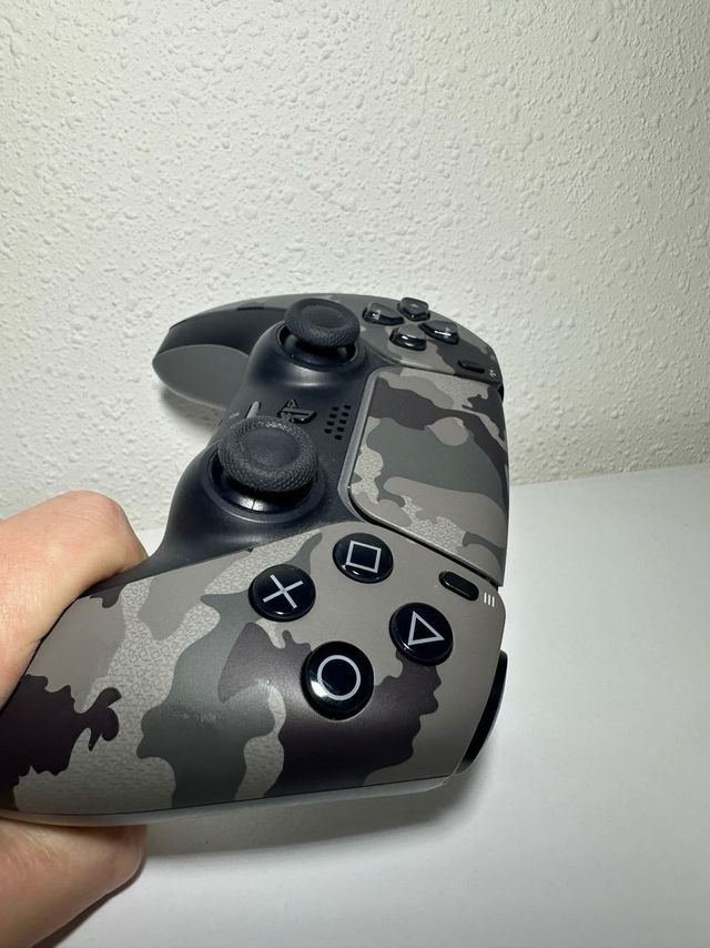 Mando PS5 Camuflaje