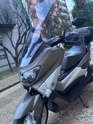 YAMAHA NMAX 125 Scooter
