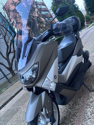 YAMAHA NMAX 125 Scooter