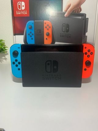 NUOVA!! Nintendo Switch + Accessori