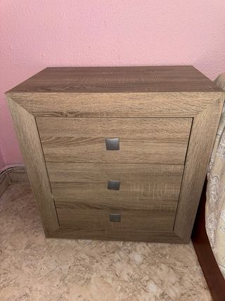 Cajonera y mesita de noche madera