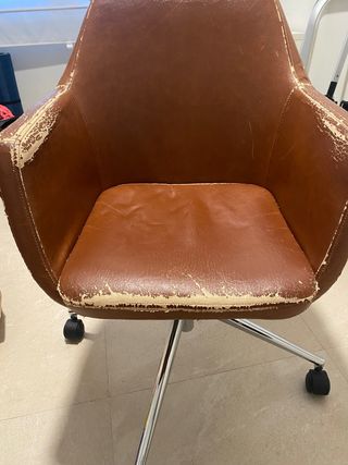 Silla de escritorio marrón