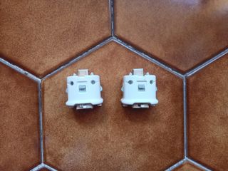 2x Wii Remote + Motion Plus + Nunchuk