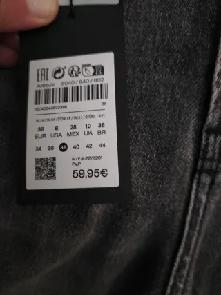 Pantalones vaqueros grises