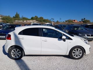 KIA Rio 1.2 85 CV 2015