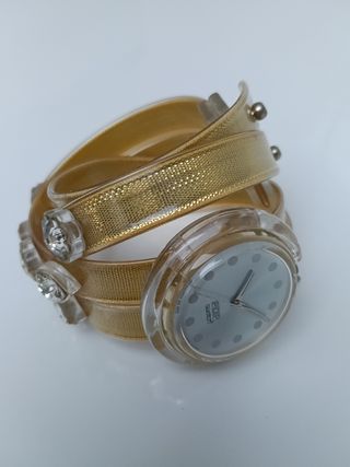 Orologio Swatch POP con bracciale dorato