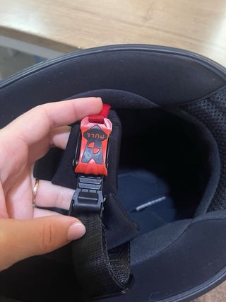 Casco de moto LS2 gris