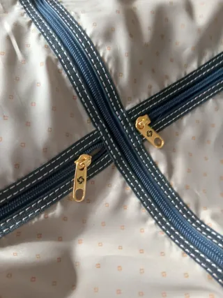 Maleta de viaje para trajes