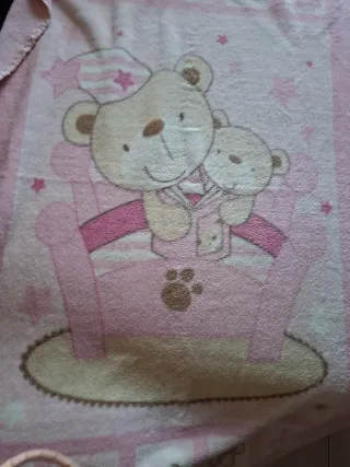 Copriletto per culla rosa con orsetti