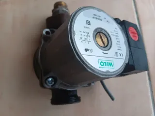 Bomba de agua Wilo RS25/6-3 P caldera