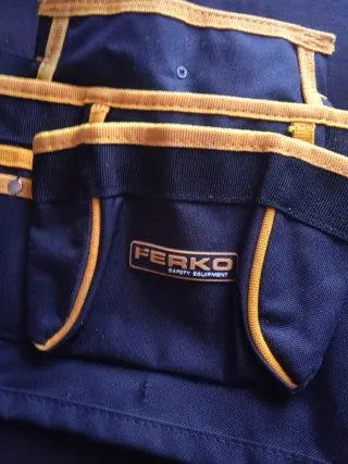 Bolsa portaherramientas Ferko sin usar