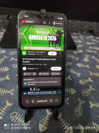 iPhone 11 128GB Morado + Cargador Magnético