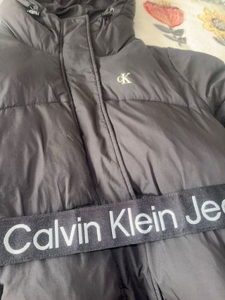 Abrigo plumífero Calvin Klein Jeans M Negro