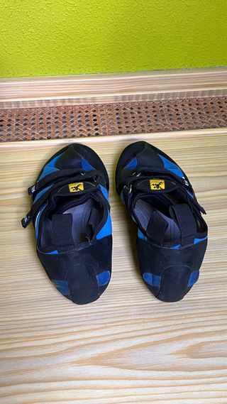 Scarpe da arrampicata Tenaya per uomo