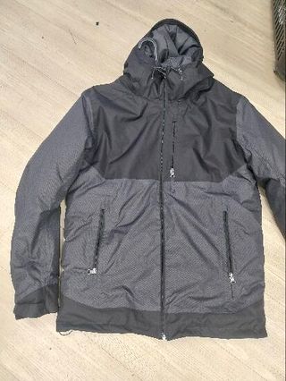 Abrigo de montaña y nieve impermeable con capucha Hombre