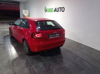 Audi A3 2.0 TDI 140 CV CON PAQUETE SLINE