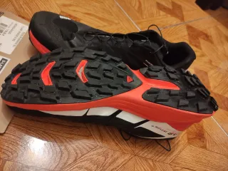 Salomon S-Lab Wings 8 SG Trail Running