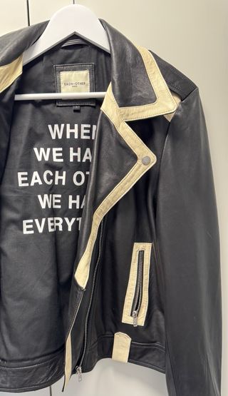 Chaqueta Cuero EachXOther Paris