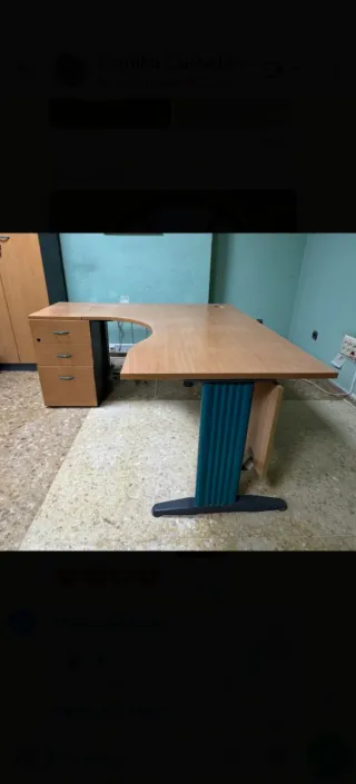 Mesa escritorio esquinera madera y metal