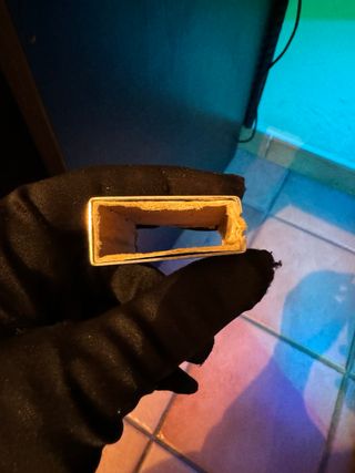 Antica custodia per fiammiferi in metallo