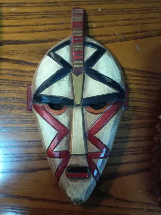 Máscaras de Madera Decorativas
