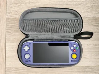 Retroid Pocket 5 GC Consola Portátil