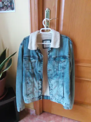 Cazadora Vaquera con Forro Blanco