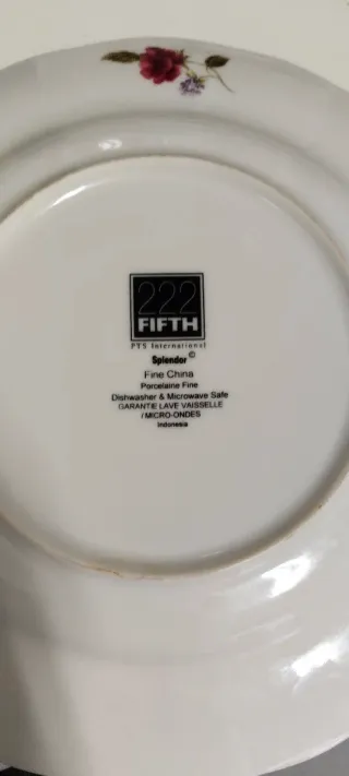 12 Platos llanos grande de porcelana con flores