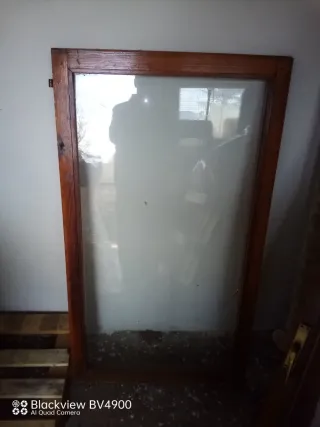 Lote de ventanas de madera