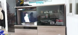 Mueble salón TV con vitrinas