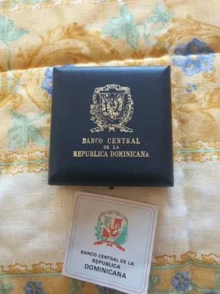 Moneda plata  10 Pesos República Dominicana 1975